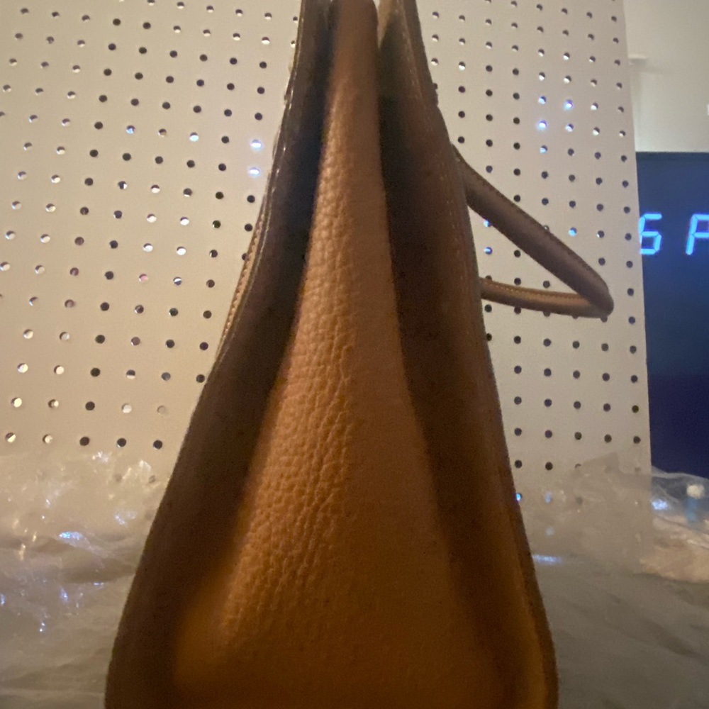 https://www.dooney.com/home - Picture 10 of 11